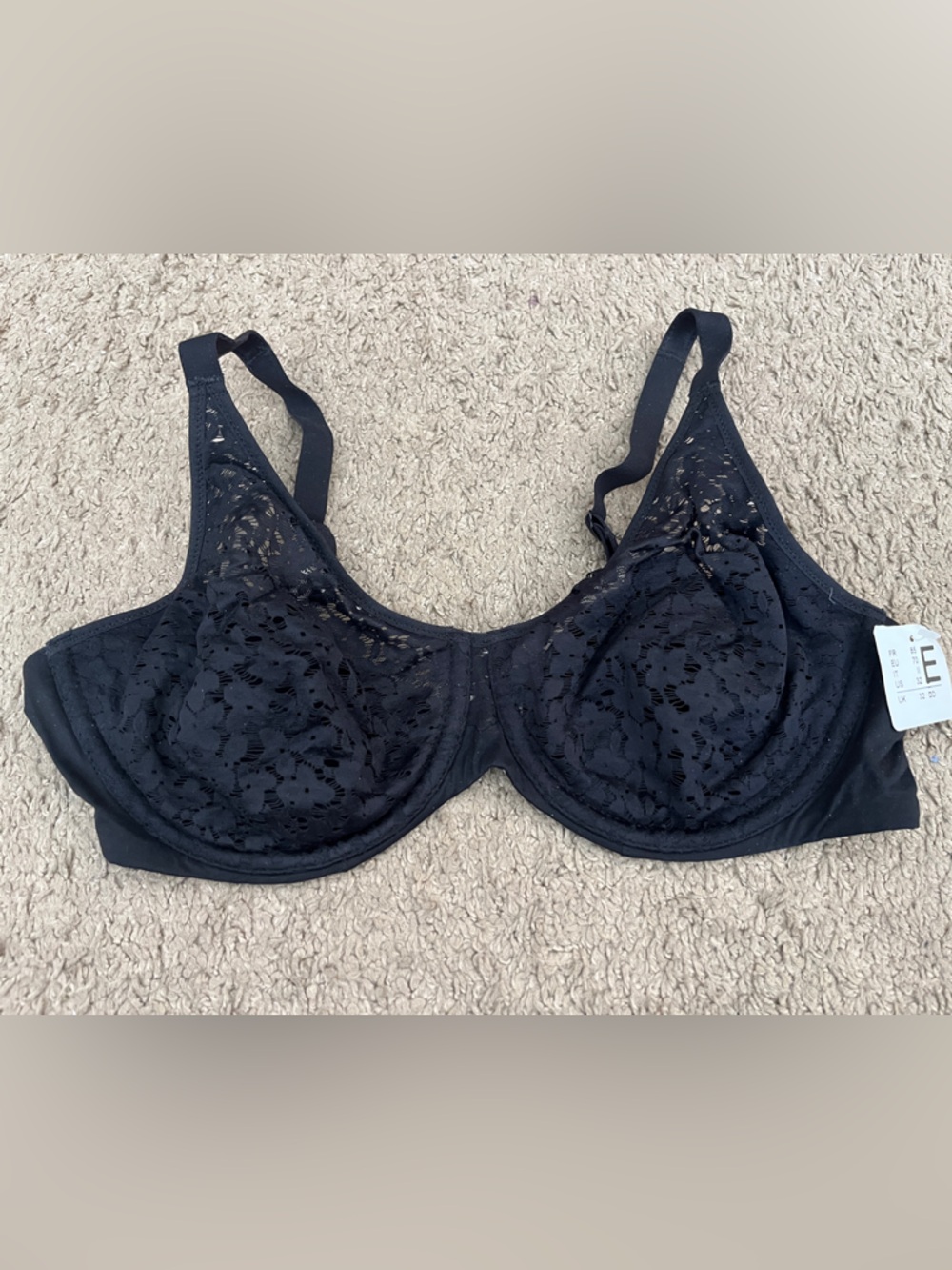 Chantelle 32E / 32DD Black Lace Underwire Minimizer Bra